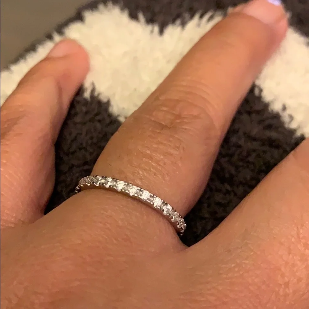 ADORNIA Single Eternity Band